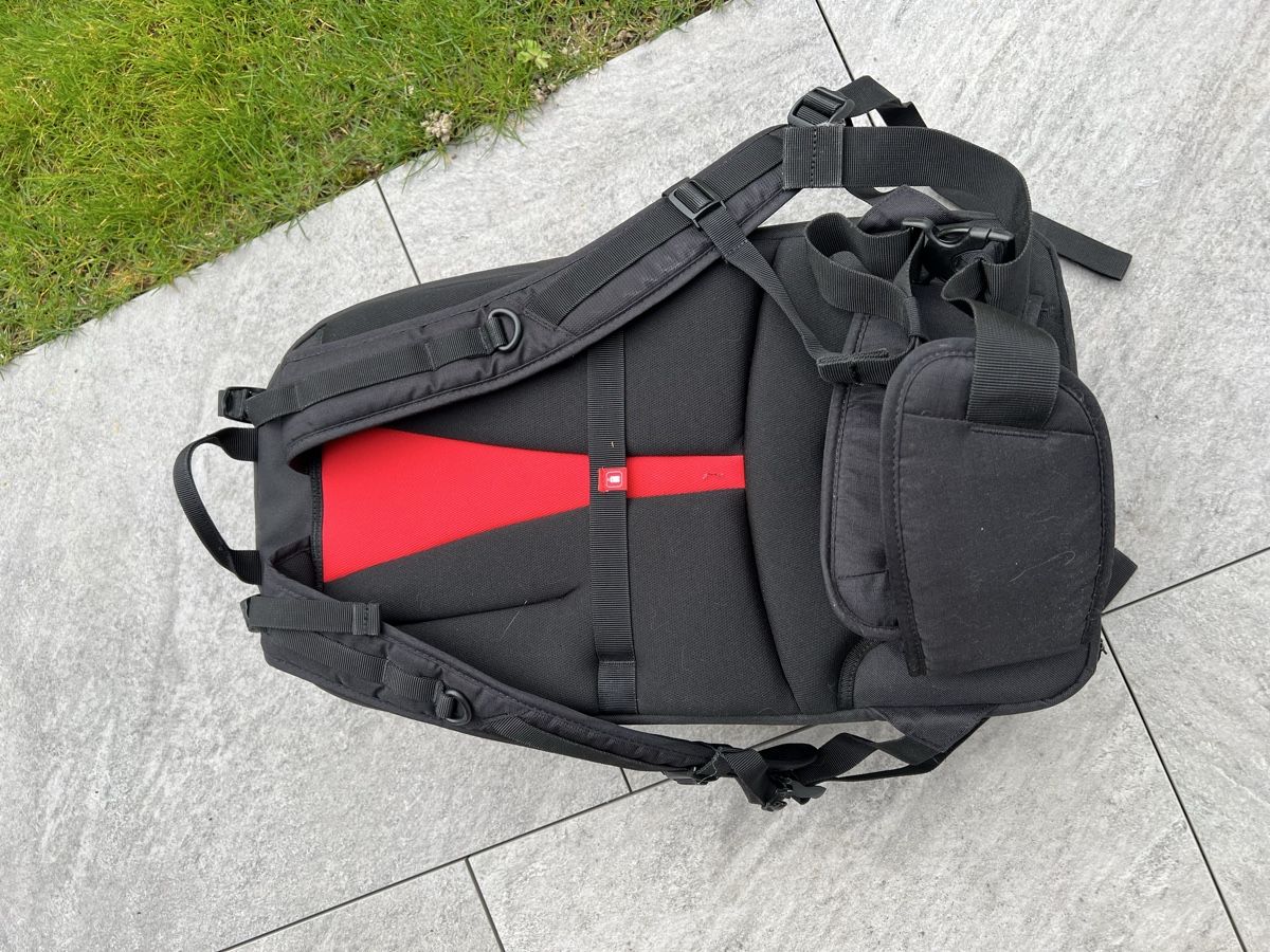 Manfrotto Zaini: MANFROTTO Drone Backpack D1 – Nuovo (secondo la descrizione) da Schönenwerd venduto da alfred460 7