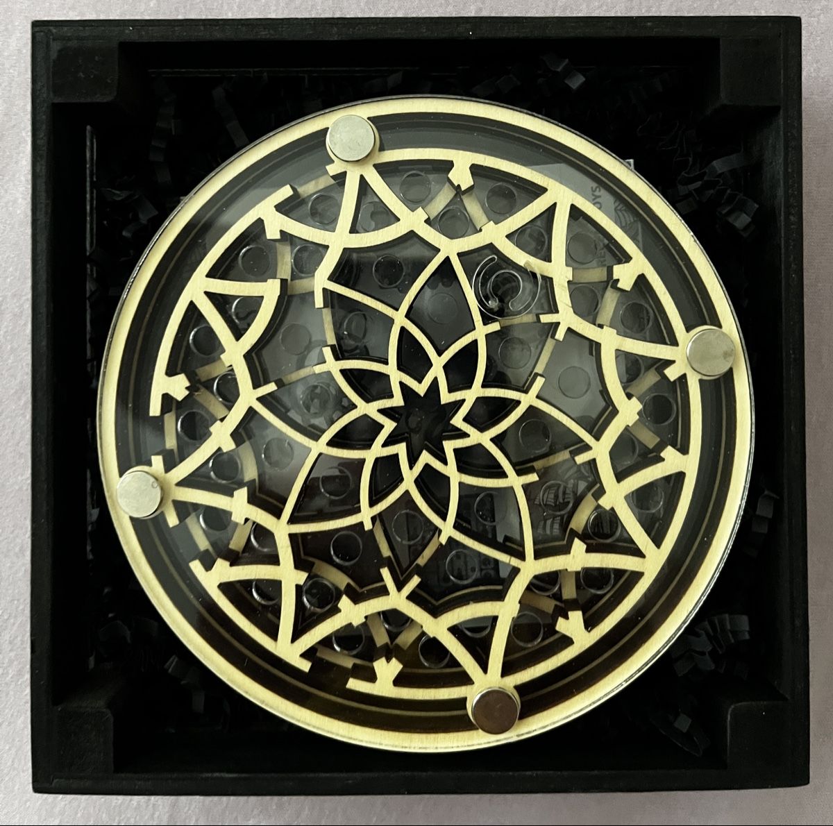 Giochi: Flower Maze / Blumen Labyrinth Spiel  – Usato da Winterthur venduto da Sabbia99 1