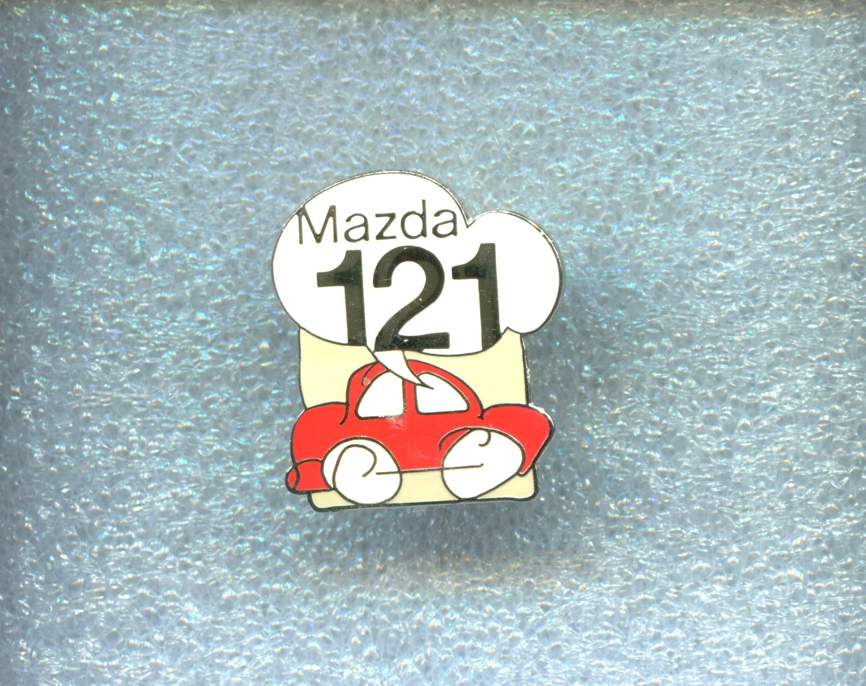 Placchette & Badge: Mazda  121 – Usato da Winterthur venduto da Sammleroase