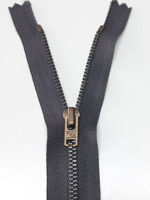 Stoffe: Reißverschluss 16 cm -  Fermeture éclair 16 cm – Neu (gemäss Beschreibung) aus Savagnier von Marderuth