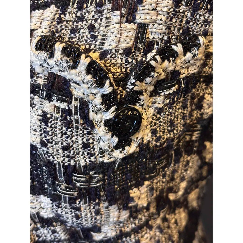 Chanel Completi & Tailleur: Chanel Blazer und Rock – Usato da Zürich venduto da menezko 3