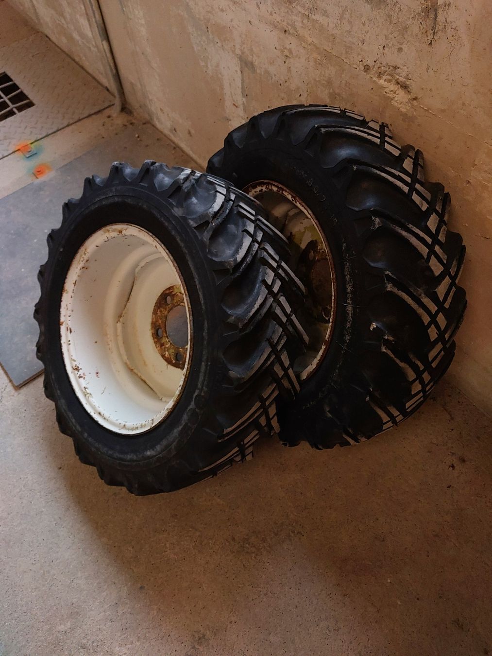 Pneumatici & Ruote complete: AEBI Räder TP Transporter Aebi  – Usato da Stans venduto da Odermatt05 8