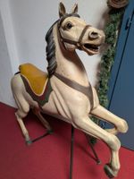 Karussell Pferd antik