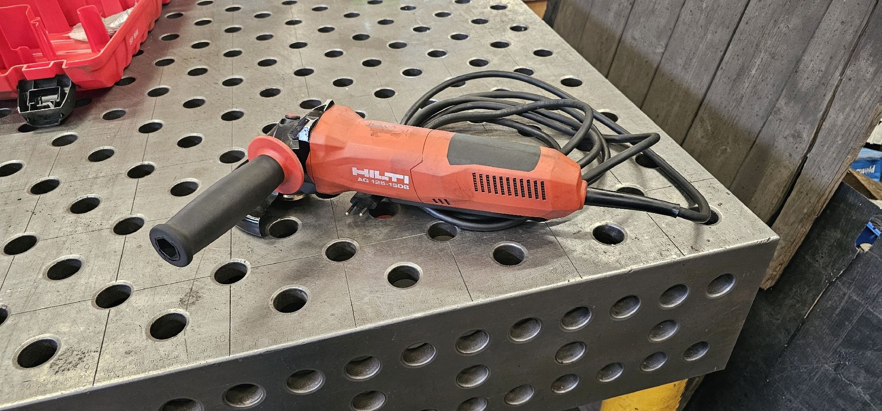 Hilti Smerigliatrici & Lucidatrici: Winkelschleifer Hilti AG 125-15DB – Usato da Emmenbrücke venduto da inf_l8yf