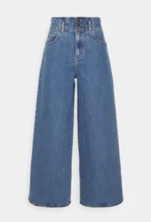 Lee Jeans