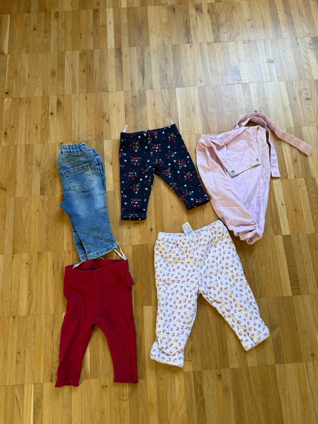Lotti & Set di vestiti: Mädchen Kleiderpakte (Winter) Grösse 62 – Usato da Kloten venduto da phug 3