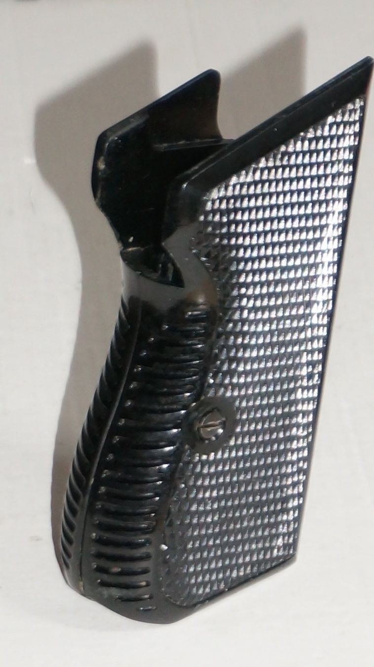 Sig Sauer Schützensport: Griffschalen zu SIG P 210 / P 49 – Gebraucht aus Münsingen von