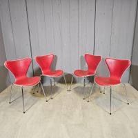 1993 Fritz Hansen, Serie 7 3107 Stapelstuhl Arne Jacobsen
