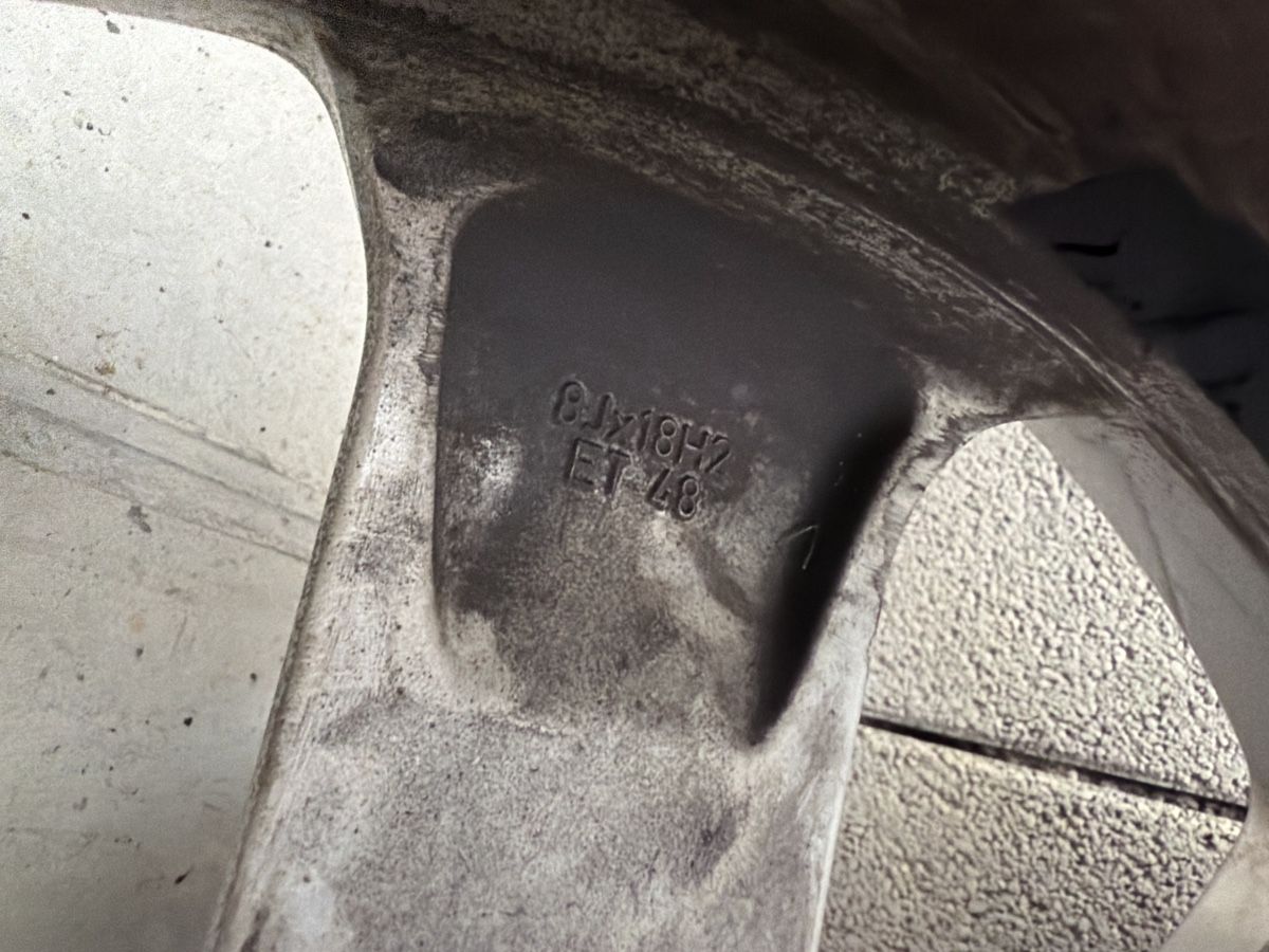 Pneumatici & Ruote complete: Audi S8 D2 Originalfelge - 18 Zoll – Usato da Wolfwil venduto da Rolex1 5