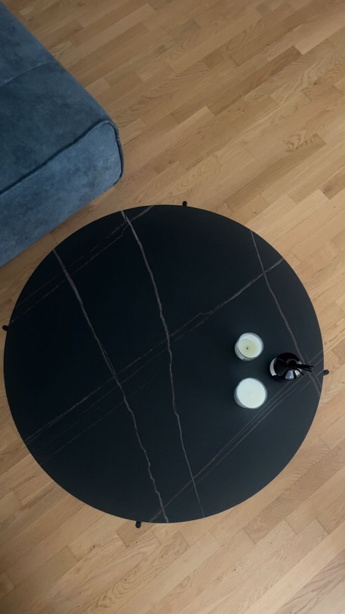 Livique Tische: Couchtisch – Neu (gemäss Beschreibung) aus Schönenwerd von Aaliyah_v 1