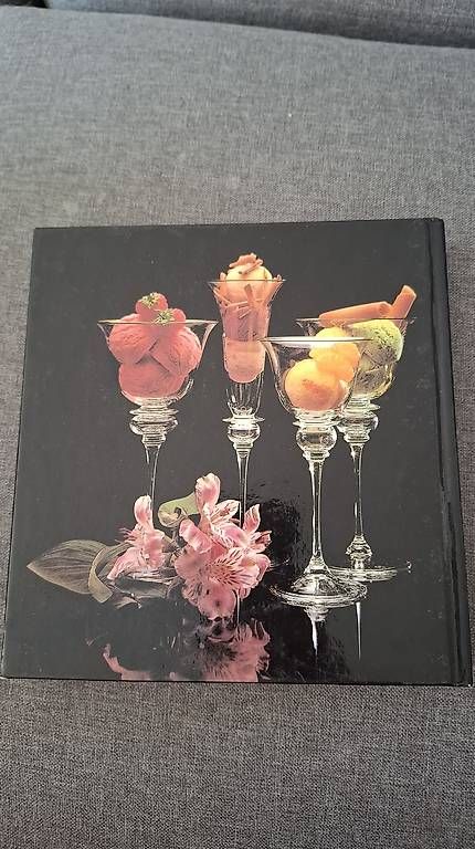 Libri: Das grosse Buch der Eisrezepten. – Usato da Aefligen venduto da helinae90 2