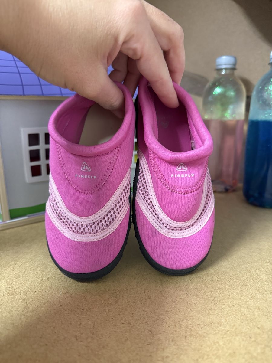 Scarpe per ragazzi: Firefly kinder Aquaschuhe – Usato da Glattbrugg venduto da Emilia_mili 1