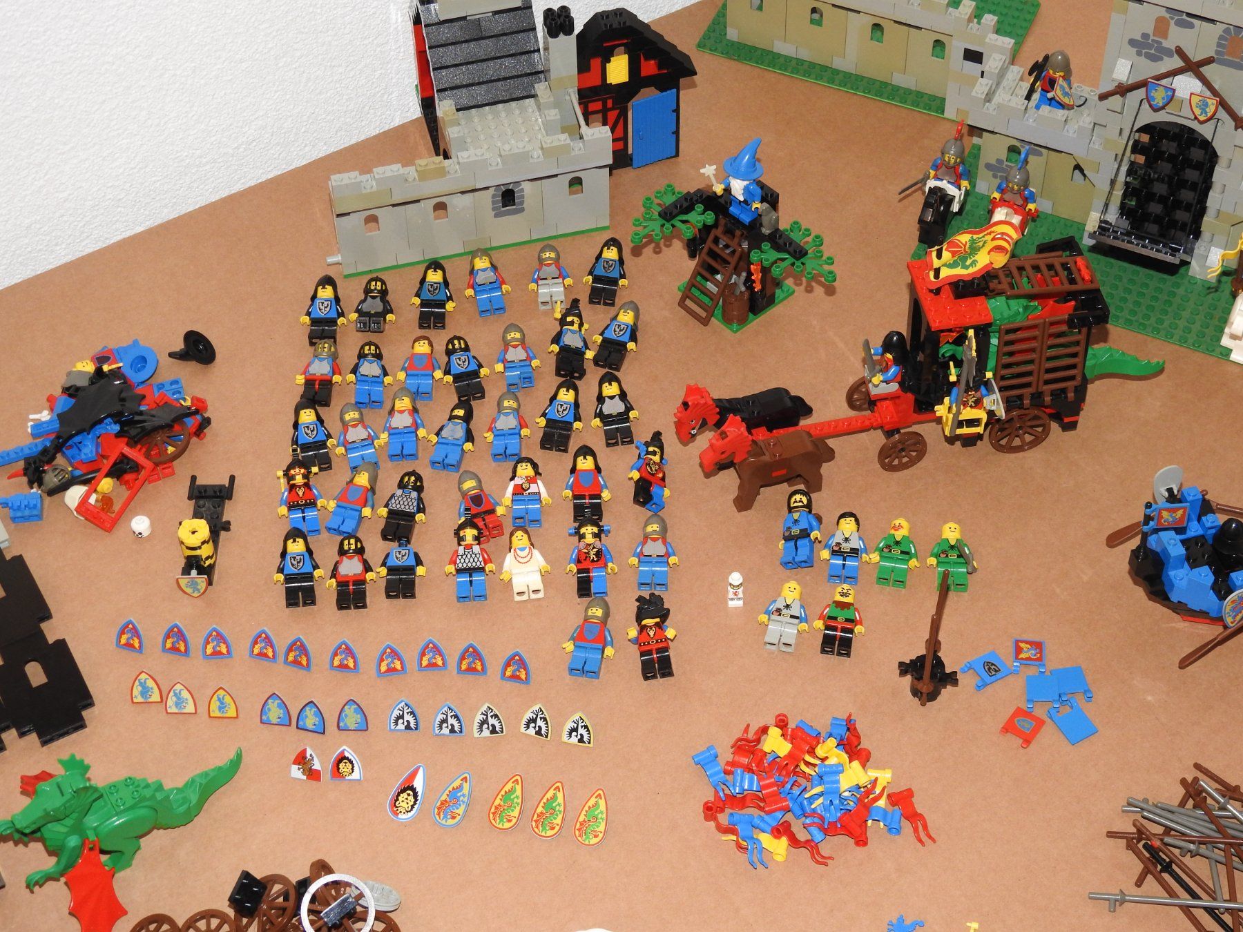 Lego Jouets: Lego Castle ca. 3 Kg – D'occasion à St. Stephan par _Elur_ 6