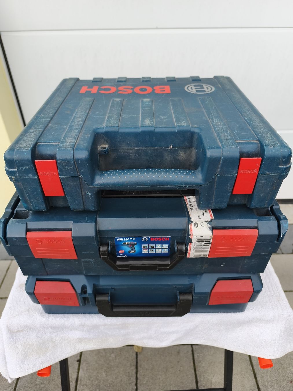 Bosch Tutti gli attrezzi: Bosch Boxen 3 Stück – Usato da Recherswil venduto da Sruscha58