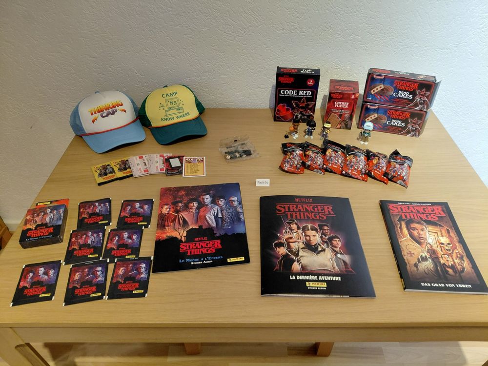 Stranger Things Collection (Gebraucht) in La Chaux-de-Fonds für CHF 40 ...