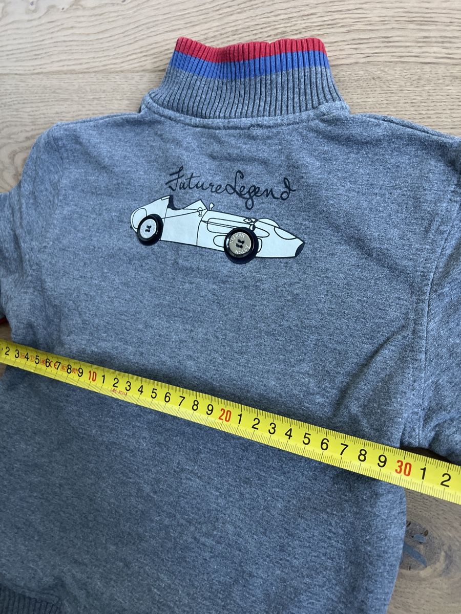 Maglioni & Felpe: Aston Martin Kinder Pullover, Grösse 5, Top Zustand! – Usato da Oensingen venduto da katepe 3