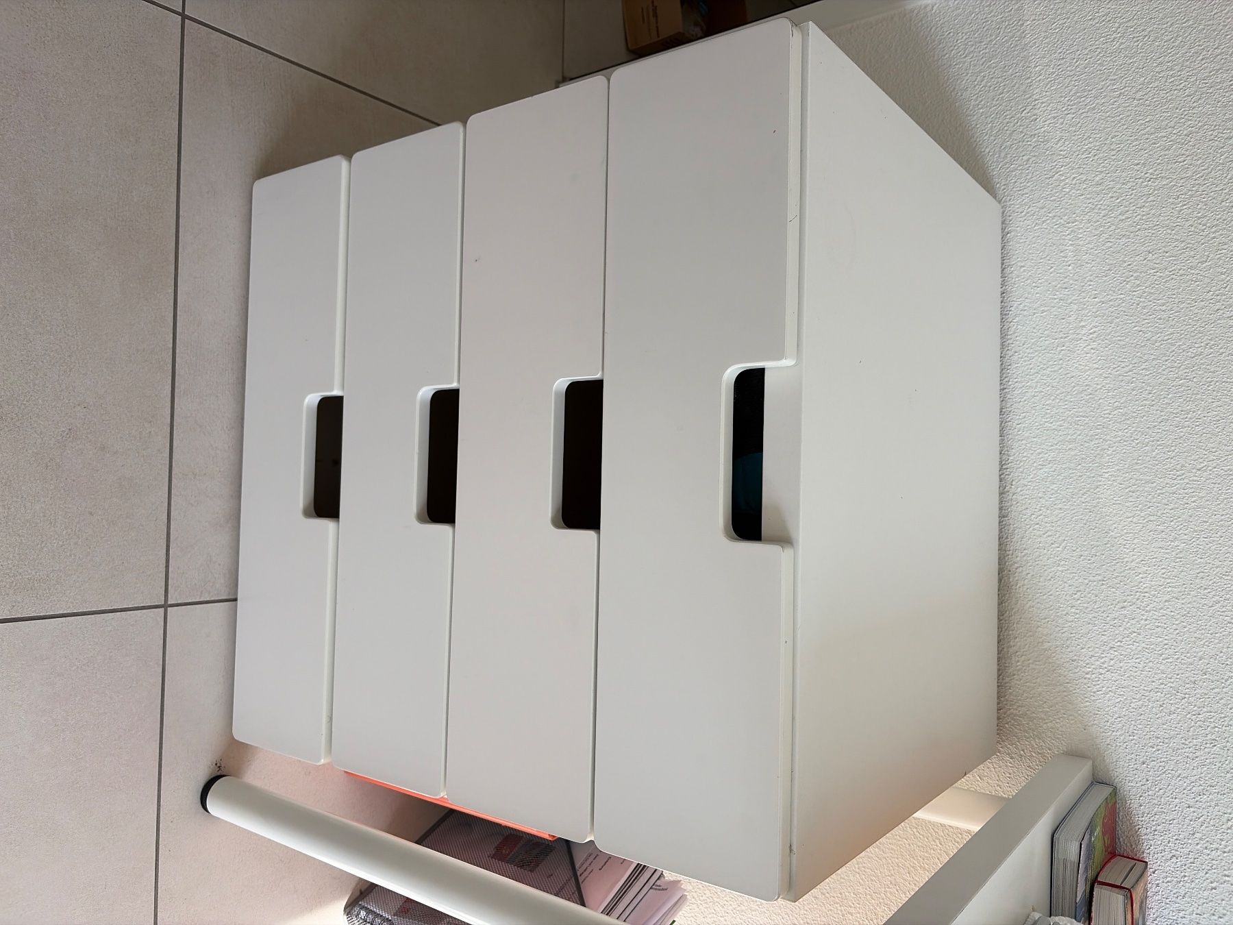 Ikea Cassettiere: Ikea Kommode abzugeben – Usato da Mels venduto da lar_8b2g