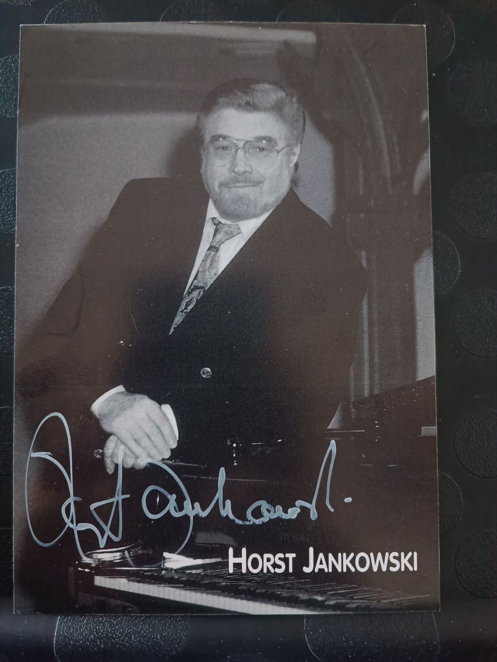 Autografi: Horst Jankowski -  handsignierte Autogrammkarte – Usato da Menziken venduto da Artographs