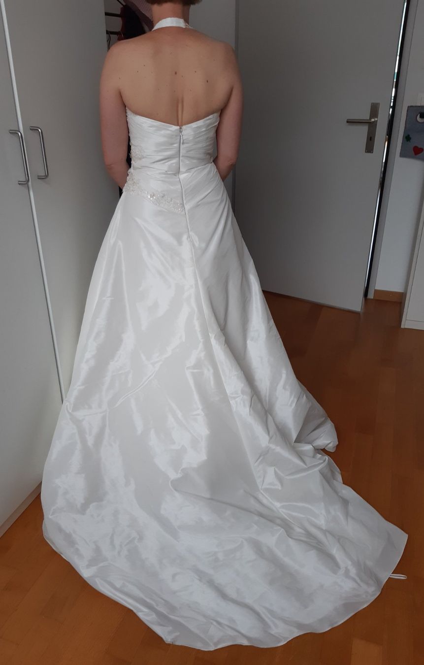 Robes: Wunderschönes Brautkleid / Hochzeitskleid Gr. 34 – D'occasion à Mels par Barbara2020 2