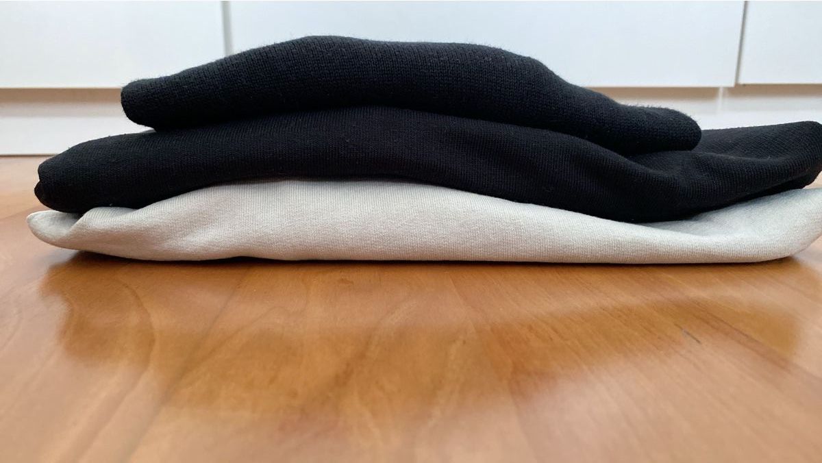 Lotti di vestiti: Schönes Kleid, Bluse & Pullover im Herbst Look, Grösse S/XS – Usato da Fällanden venduto da Melinazh 1