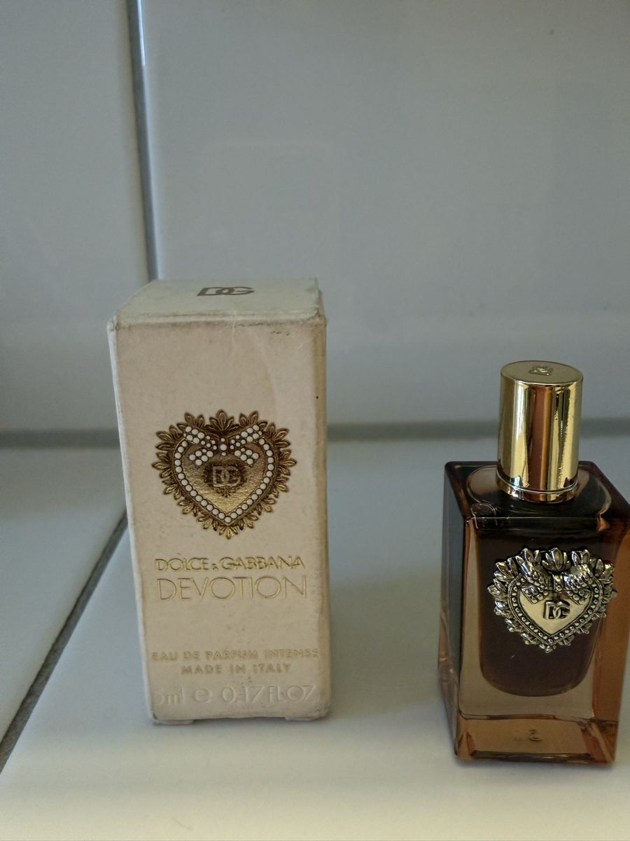 Dolce & Gabbana Parfums & Eau de Toilette: Dolce & Gabbana Devotion Eau de Parfum Intense 5ml – Neuf avec emballage d'origine à pratteln par Bogi94 1