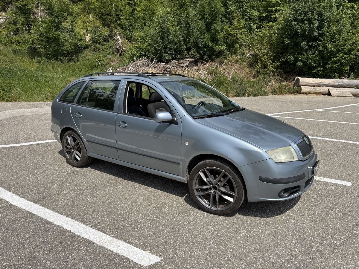 Skoda Autos: Skoda Fabia 2006 1.4 MPI – D'occasion à La Chaux-de-Fonds par den_z7zs