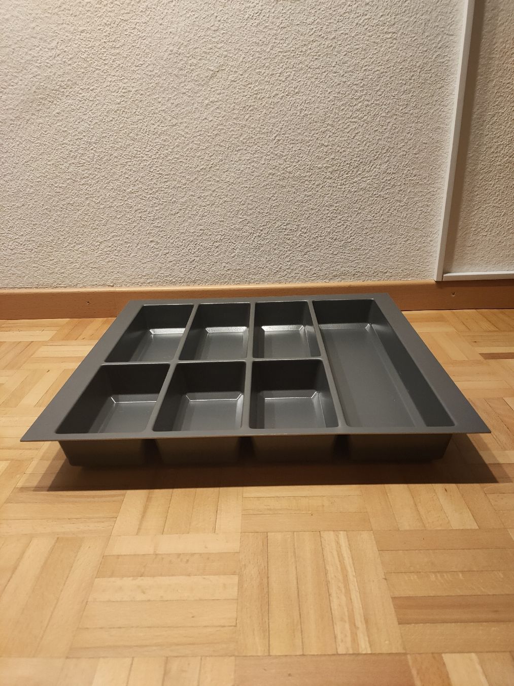 Komplettküchen: Besteckeinsatz Neu in Anthrazit – Neu (gemäss Beschreibung) aus Winterthur von goldlocke11 1