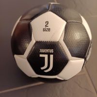 Juventus Fussball Grösse 2 - Ideal für kleine Fans!⚽️