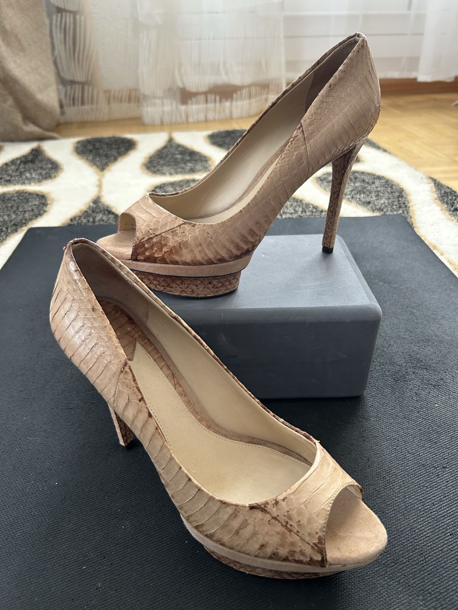 Damenschuhe: Brian Atwood Python Peep-Toe Heels - Size by 40 - Beige – Gebraucht aus Basel von kst_27ts 2