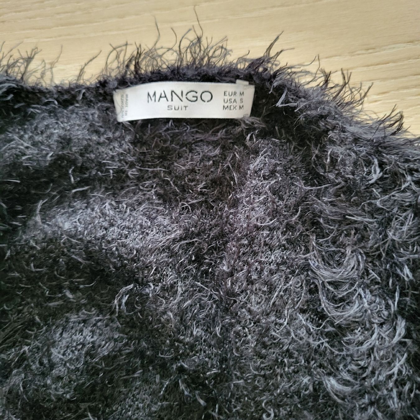 Lotti di vestiti: Kleiderpaket, Mango Flausch-Pulli, Gr.S, (Artn.61) – Usato da Wangen ZH venduto da Macle 4