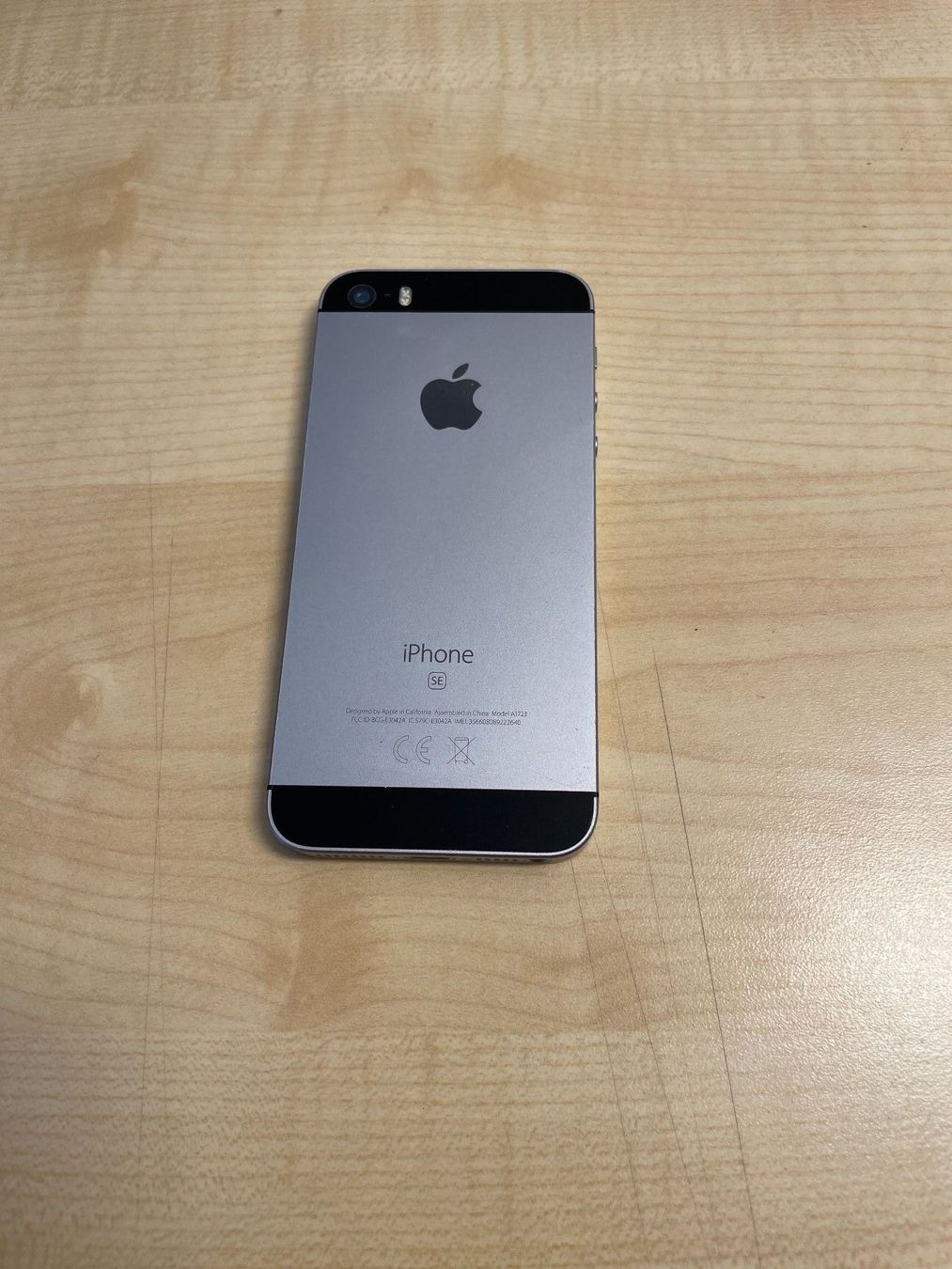 Apple Telefoni cellulari / Smartphones: Apple iPhone SE 32GB Space Grau – Usato da St.Gallen venduto da kaufdeinhandy 1