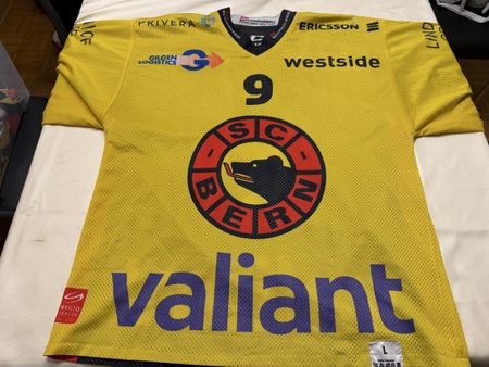 SC Bern Gameworntrikot Junioren Nummer 9 Grösse L