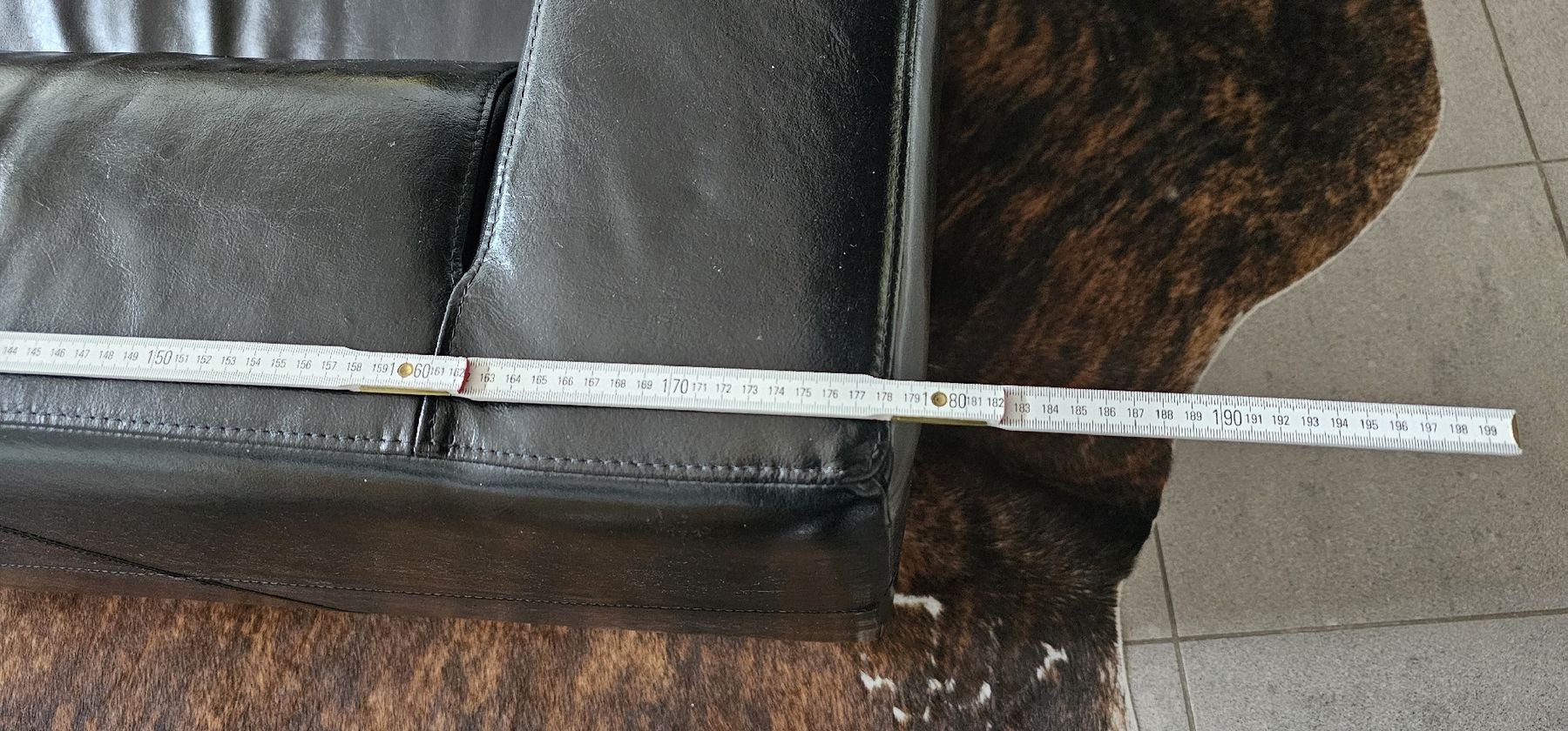 Ikea Sofas: Sofa, Ikea, Kunstleder, ab 10 CHF – D'occasion à Kollbrunn par Antikmann 7