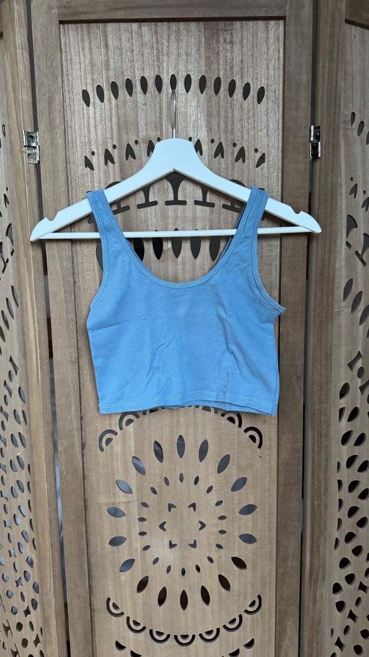 Top: Blaues bauchfreies Top – Usato da Riedern venduto da leoni_m