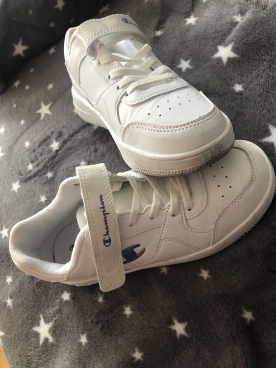 Champion Sneakers Kids (Gebraucht) in Winterthur für CHF 33 – mit ...