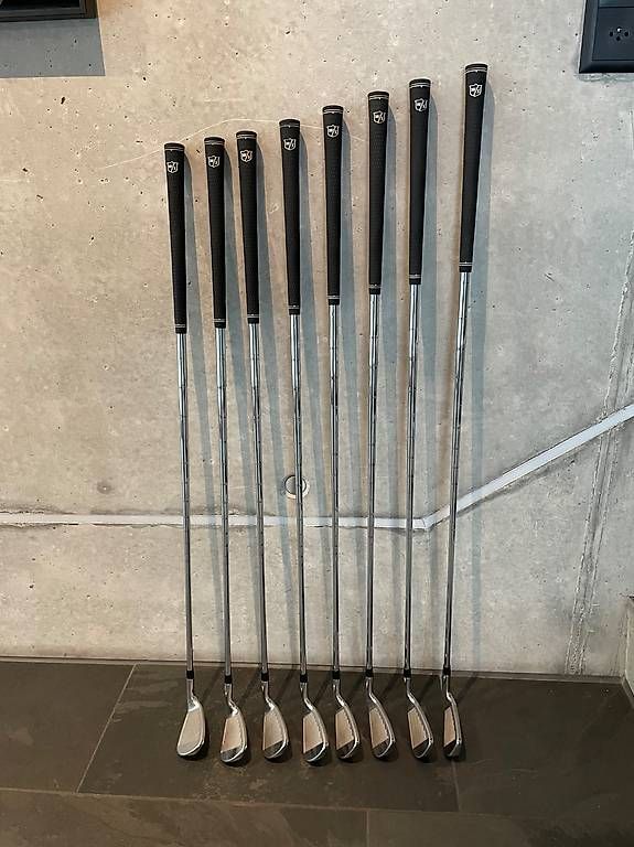 Mazze & Set: Wilson Staff Eisenset D9 LH Eisenschaft – Usato da Konolfingen venduto da 2248stefan 1