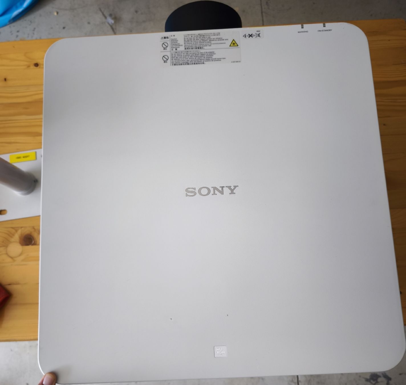 Sony Proiettori: Sony VPL FHZ700L – Usato da Henau venduto da Micla13 1