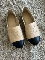 Espadrilles Chanel cuir beige et noir Taille 38 Été ☀️