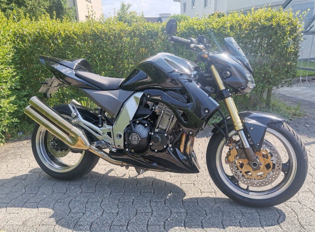 Kawasaki Strada: Kawasaki Z1000 – Usato da Eschenbach SG venduto da twin02