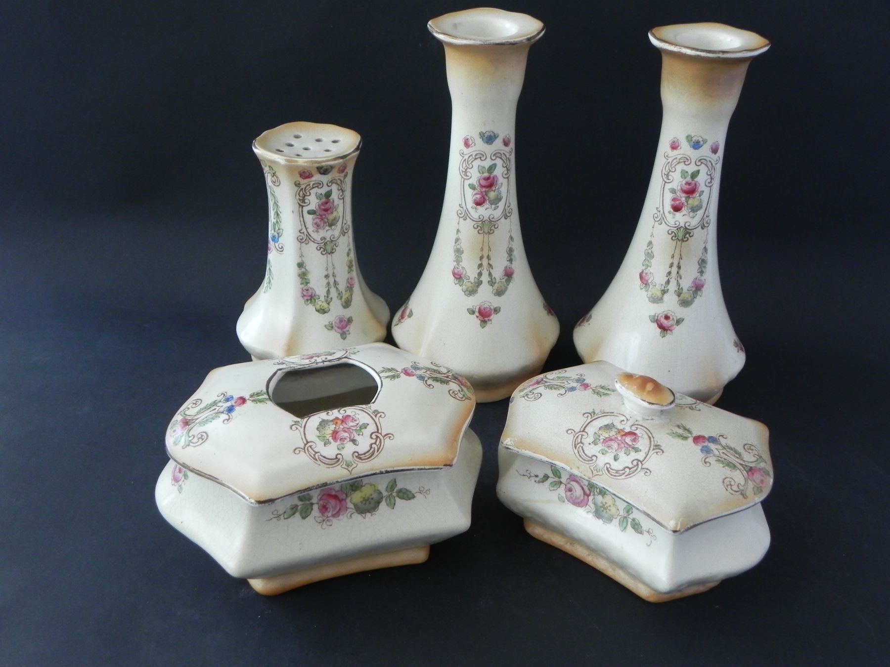 Geschirrsets: Uraltes Vanity Set 5- teilig von Milton Burslem England – Gebraucht aus Zürich von LodgE-21