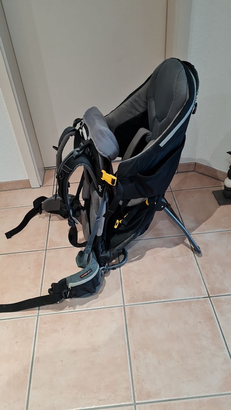 Deuter Sacs à dos: Kinderwanderrucksack Deuter – D'occasion à Bätterkinden par PriscaG90 1