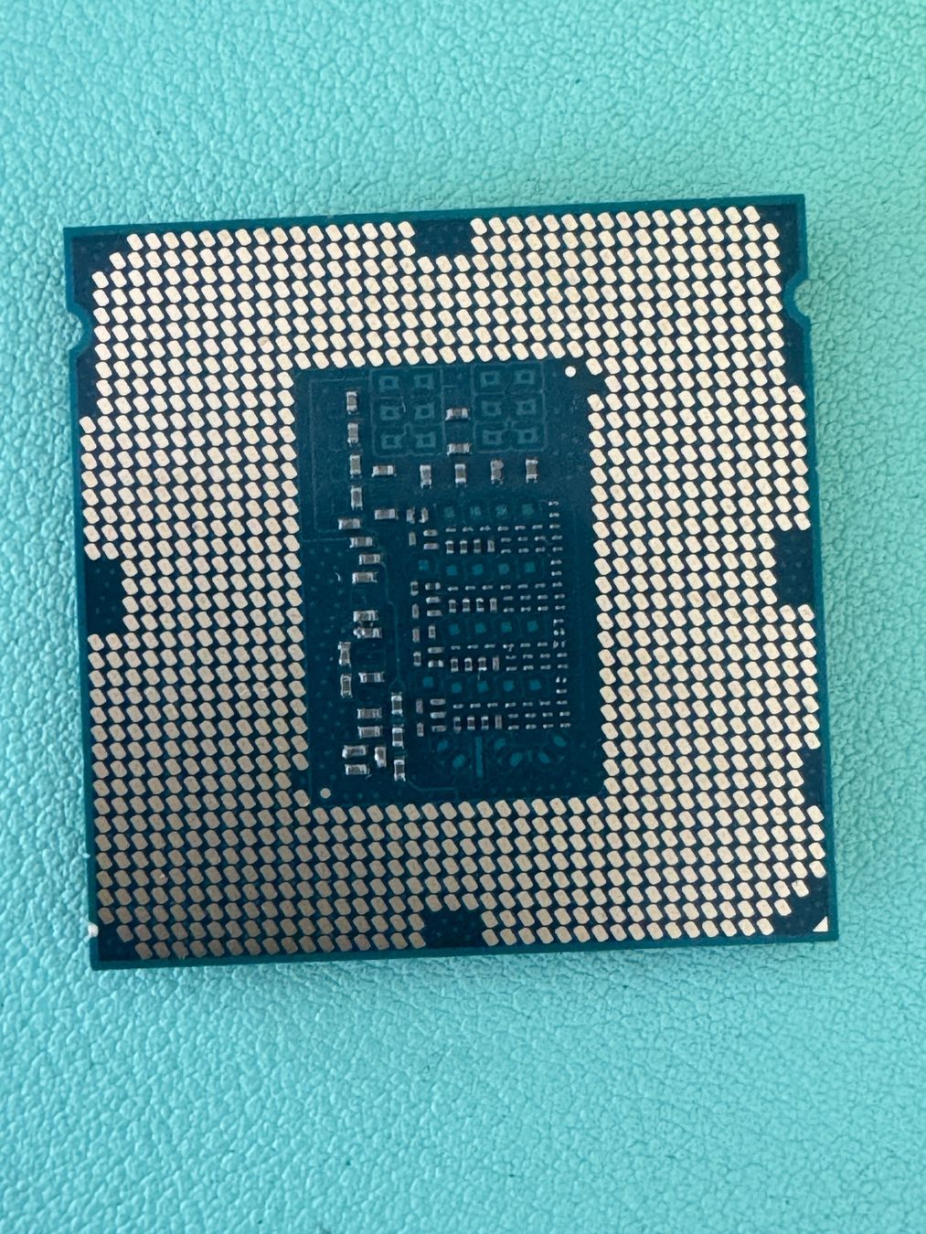 Intel Composants électroniques: Intel Core i7 4785T – D'occasion à Neuchatel par Mr-Nobody 1