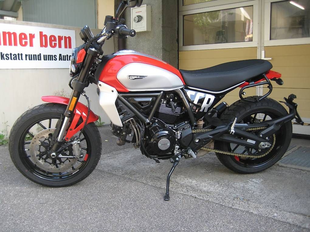 Ducati Strasse: Ducati Scrambler 803 Icon mit 1`070 Km – Gebraucht aus Bern von Bsommer23