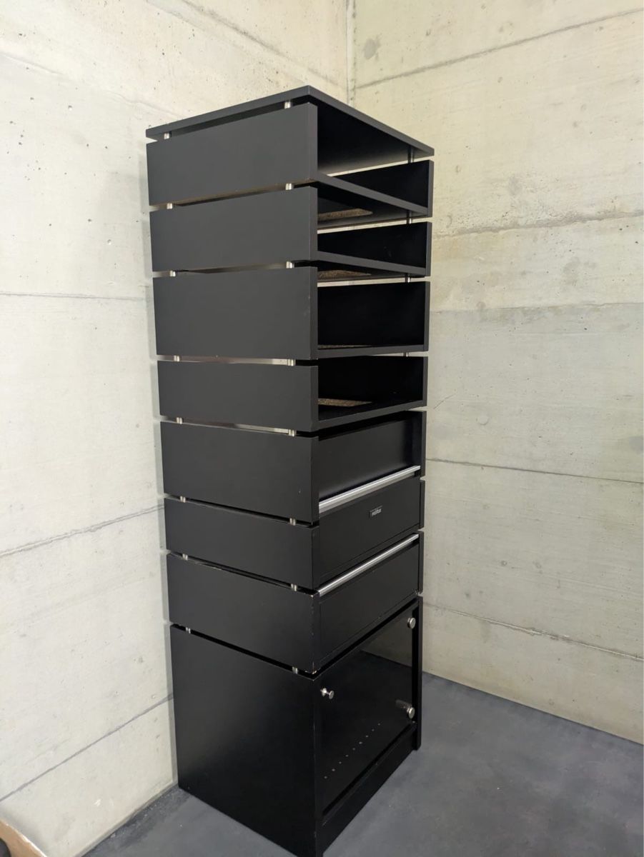 Wandhalterungen: ReVox Rack  – Gebraucht aus Winterthur von klassikaudio
