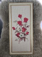 Stickbild Rosen Vintage Handarbeit gerahmt  52x24cm