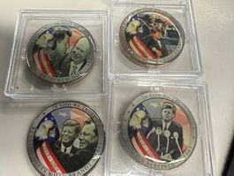 4 versch. 1 Dollar Farb-Präsident Kennedy Amerika