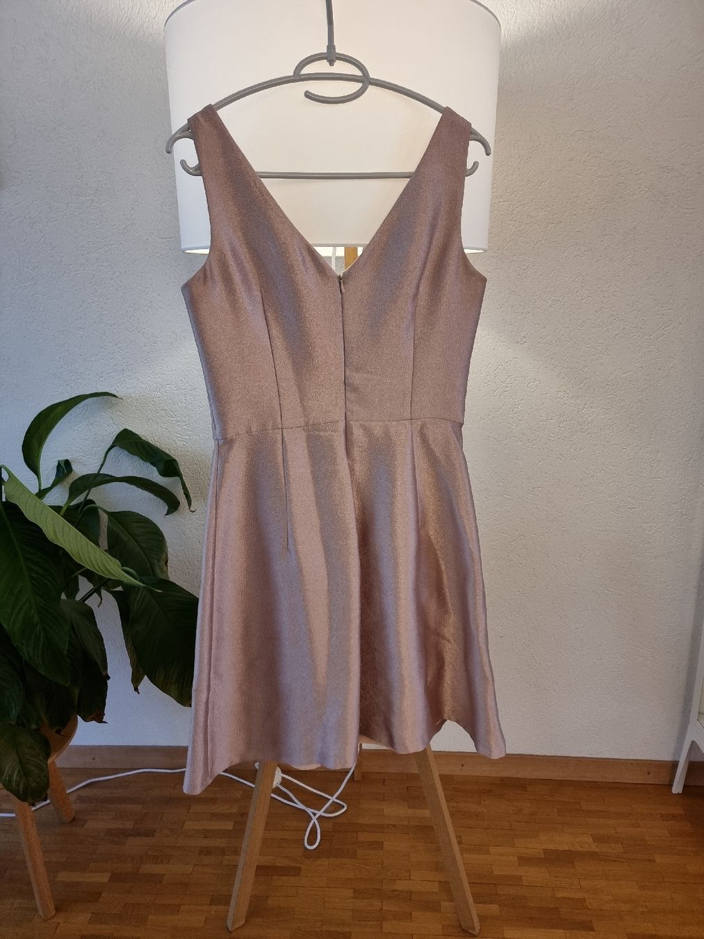 Esprit Kleider: Robe pêche été cocktail ESPRIT Taille 34 – Neu (gemäss Beschreibung) aus Veyrier von Leilazizou 1