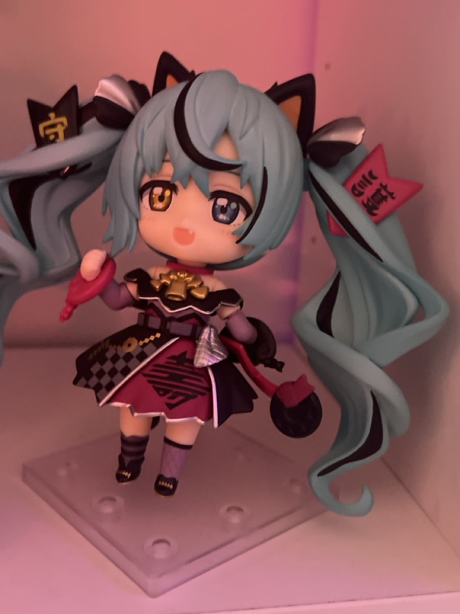 Statuette: Hatsune miku nendoroid with box – Usato da Zuchwil venduto da PonyPopArt