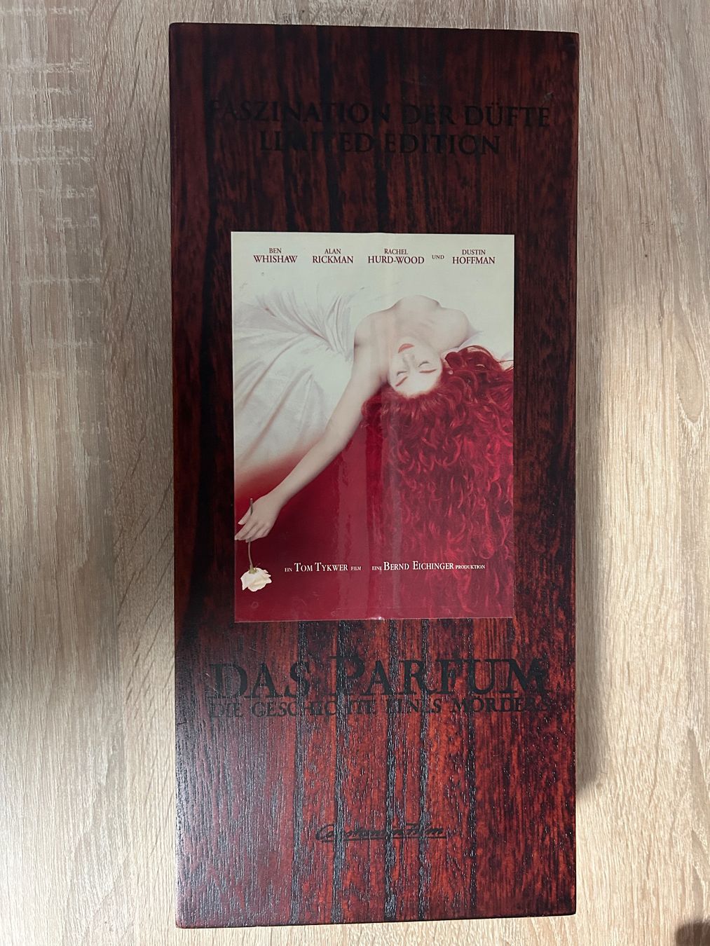 Das Parfum DVD Collector's Edition Limitierte Holzbox (Gebraucht) in ...