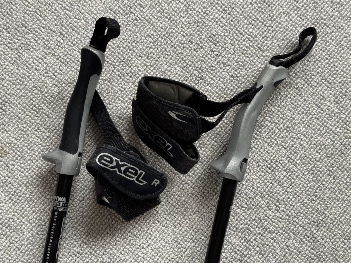 Exel Bastoncini da trekking: Exel Nordic Walking Stöcke, 120cm – Usato da Basel venduto da spassbremse 1